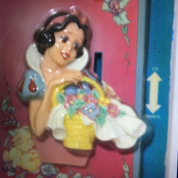 DISNEY’S SNOW WHITE’S Switchplate-Nite Lights 90s - Picture 4 of 16